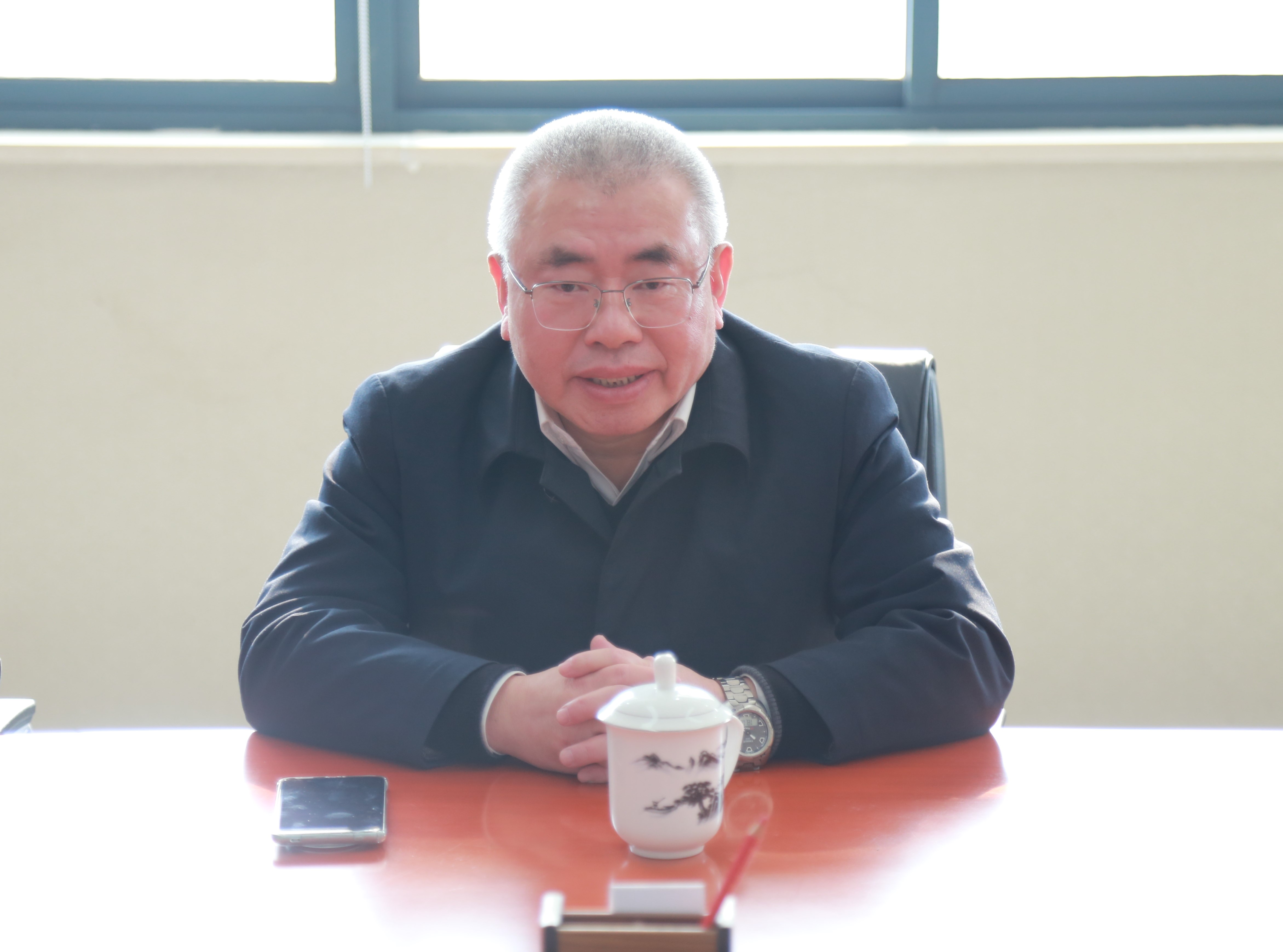 集團(tuán)公司黨委書記、董事長(zhǎng)、總經(jīng)理?xiàng)畎矅?guó)作工作指導(dǎo).JPG